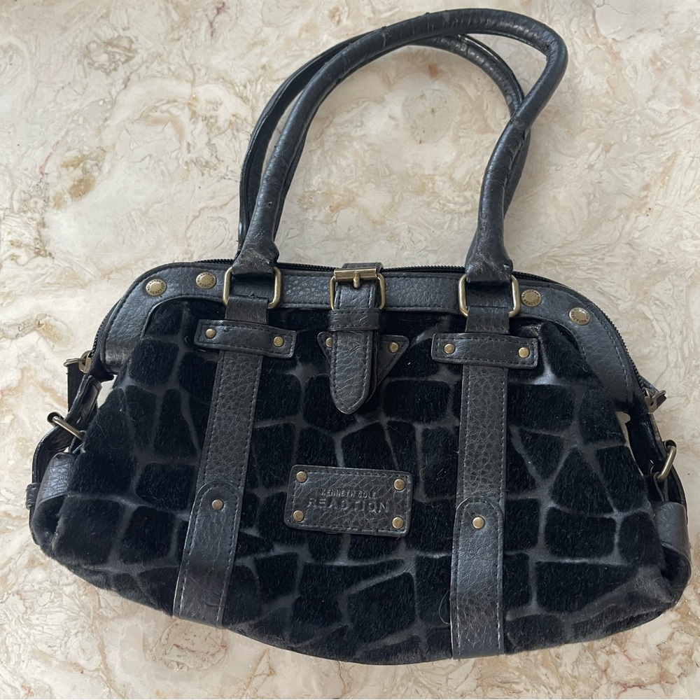 Kenneth Cole Reaction Vinyl Velour Giraffe Print Small Purse